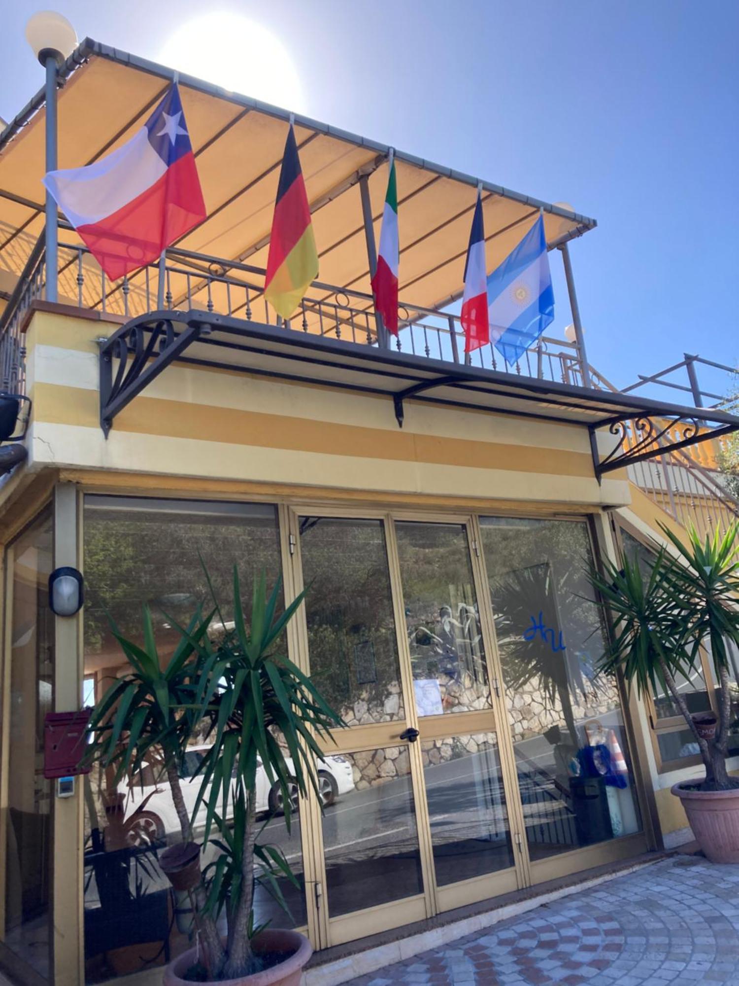 Ulivo Hotel Diano Marina Exterior foto