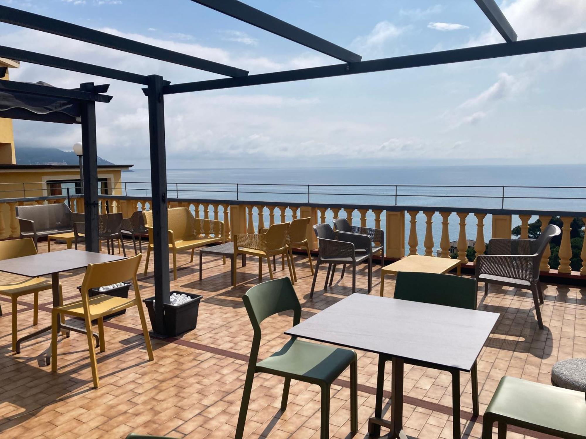 Ulivo Hotel Diano Marina Exterior foto